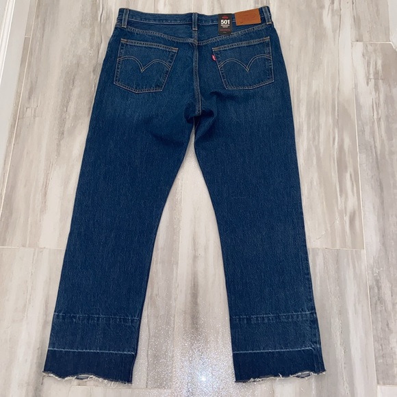 Levi’s Premium 501 Distress & Raw Hem (2018), Capital E, 32x28, NWT, $108 MSRP - Picture 11 of 13